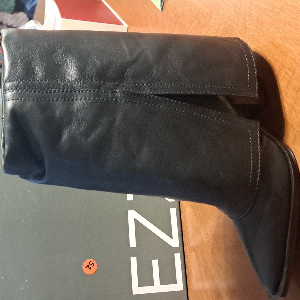Arezzo Black Leather Ankle Boots - Picture 3 of 7